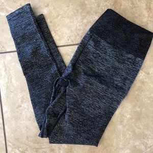 Fabletics XS Black and Gray 7/8 Leggings